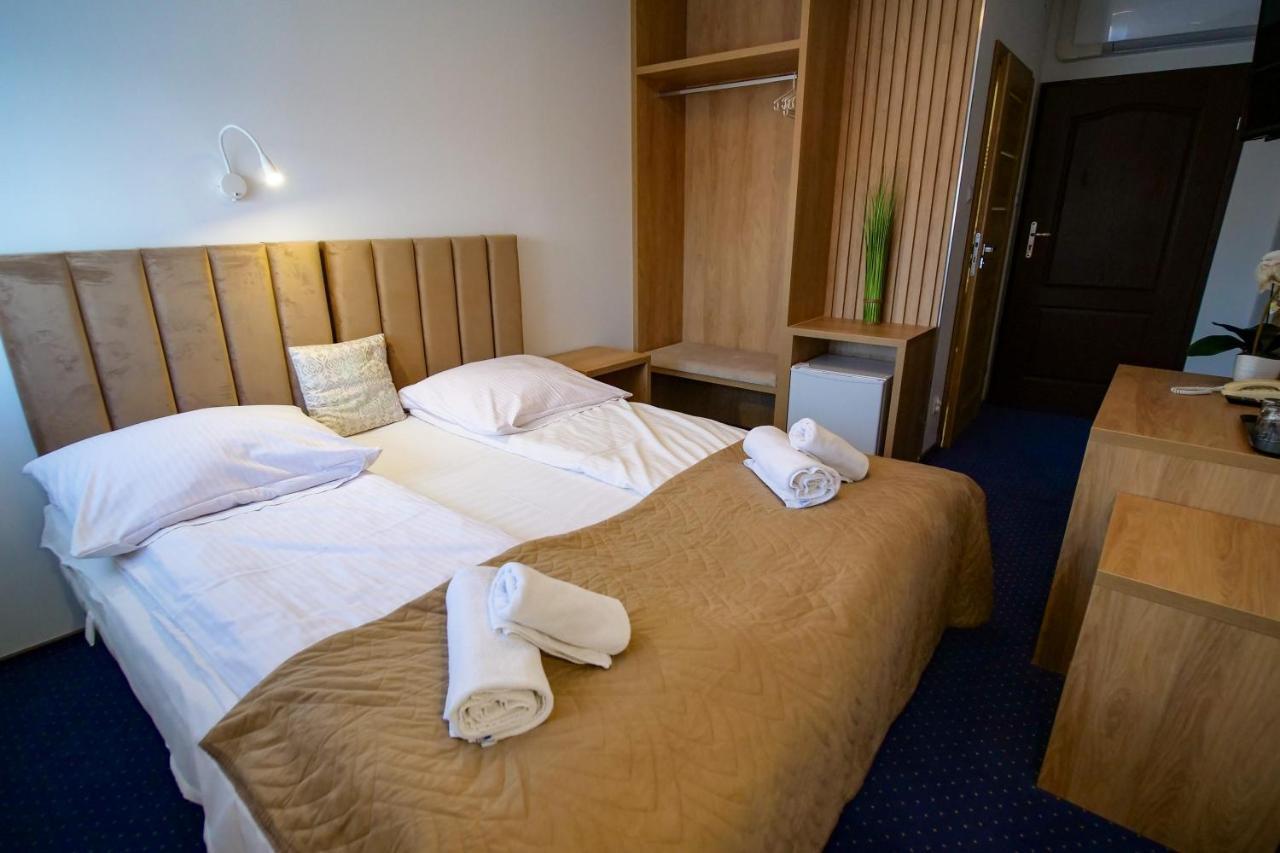 Hotel Duet Chelm Ngoại thất bức ảnh