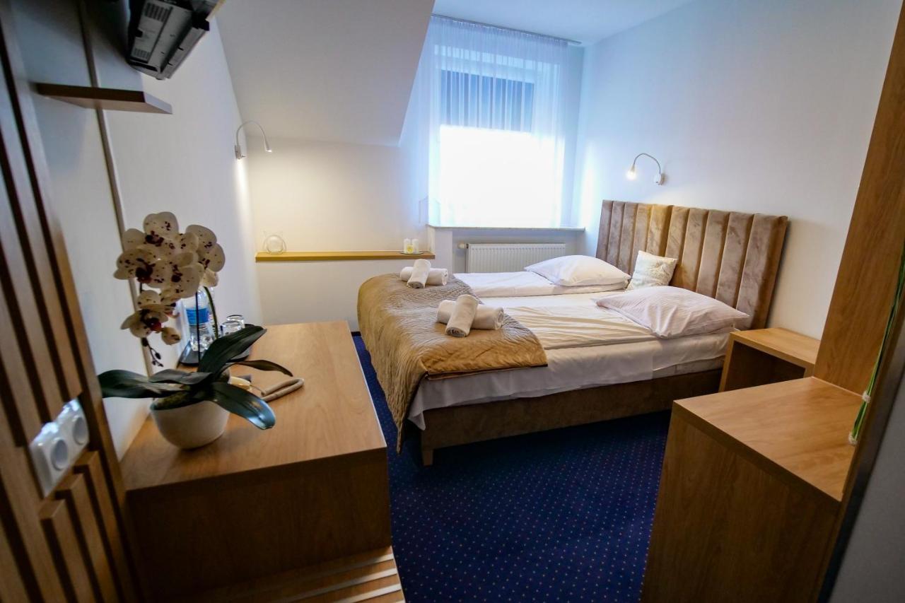 Hotel Duet Chelm Ngoại thất bức ảnh