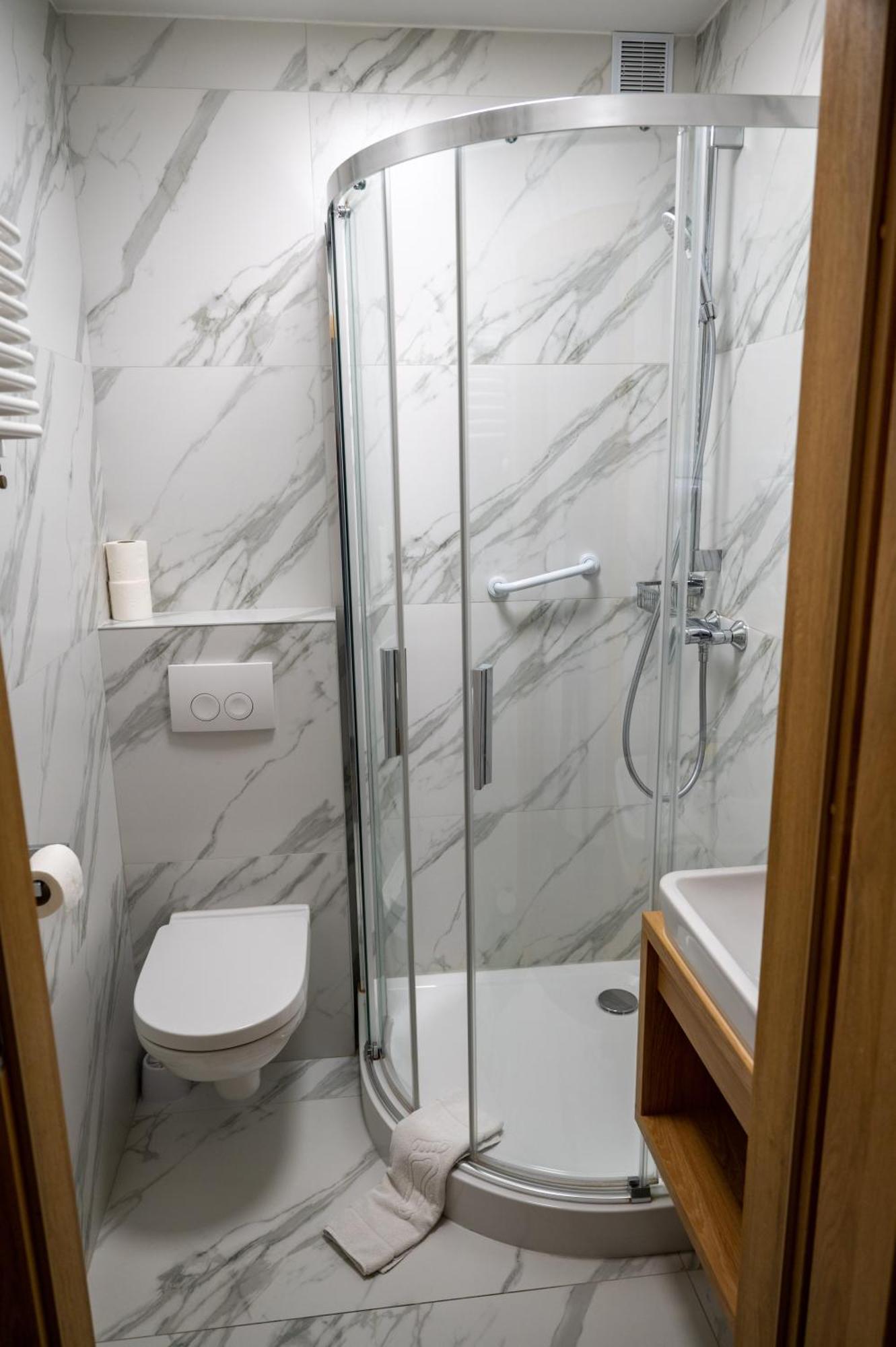 Hotel Duet Chelm Ngoại thất bức ảnh