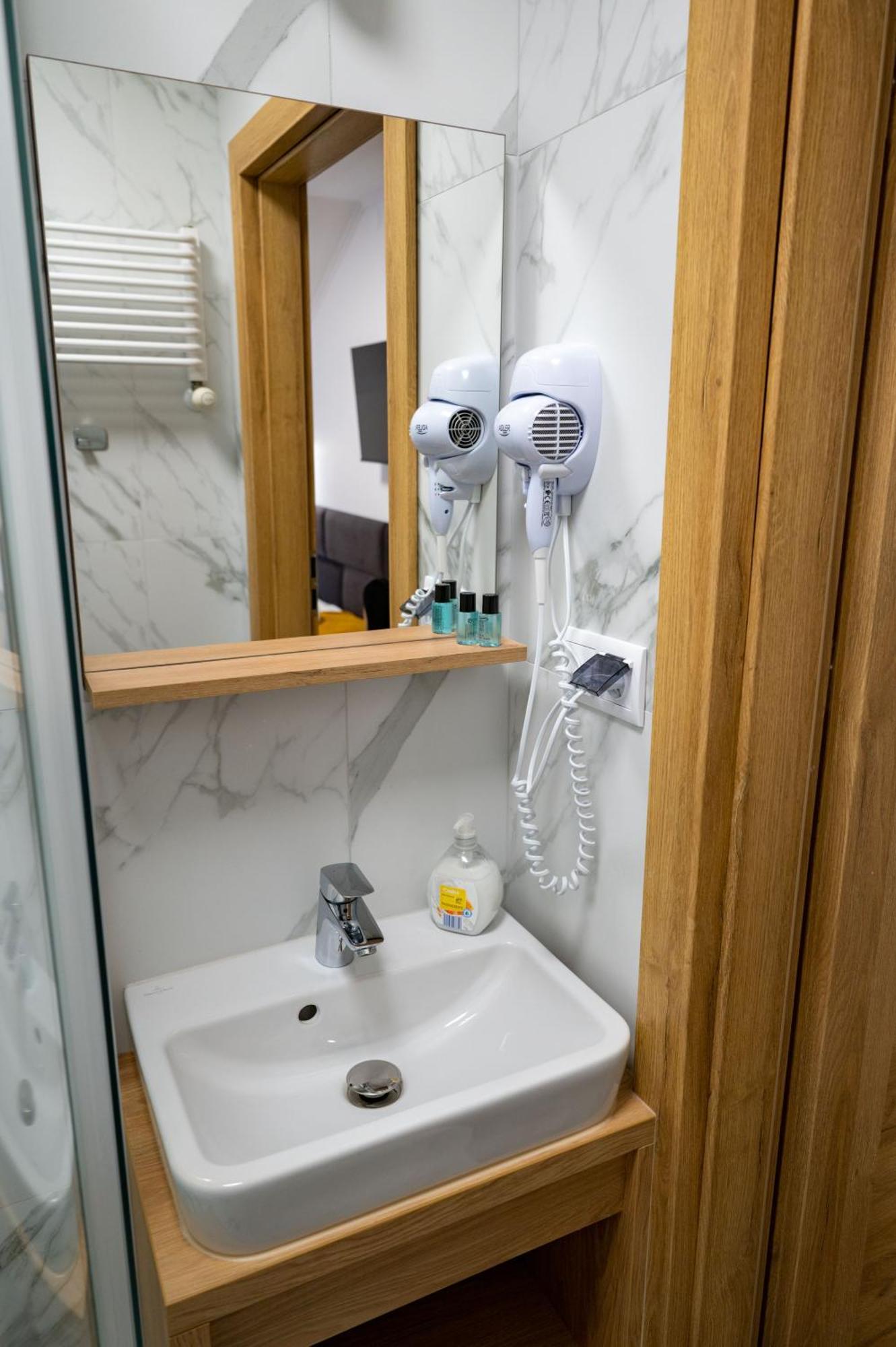 Hotel Duet Chelm Ngoại thất bức ảnh