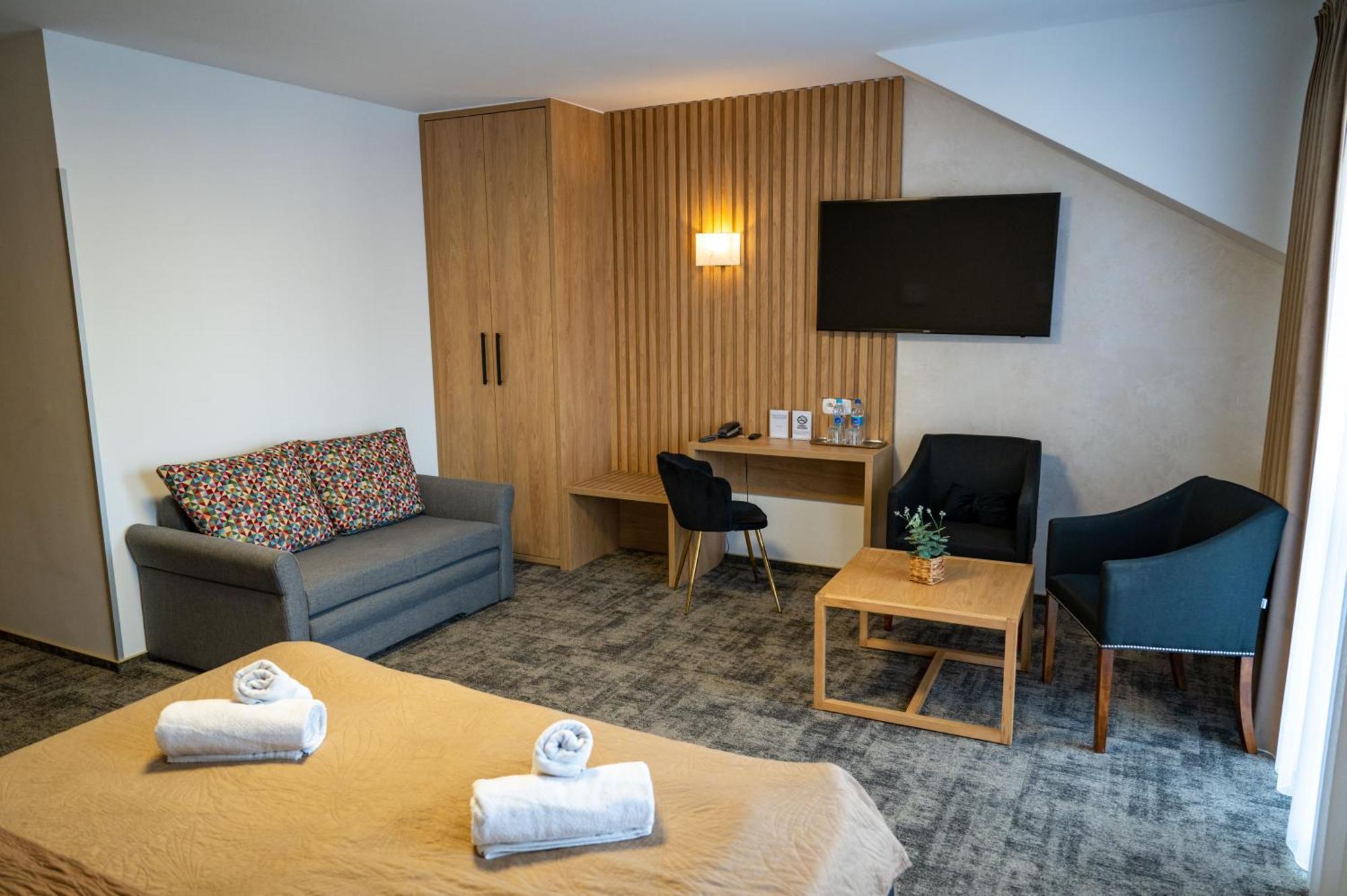 Hotel Duet Chelm Ngoại thất bức ảnh