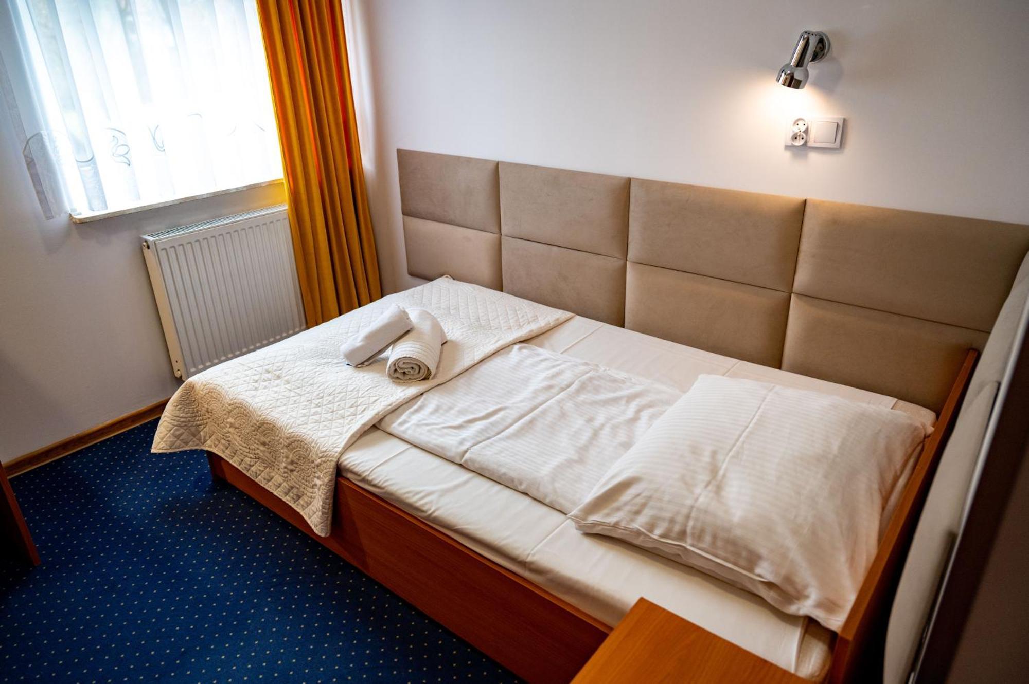 Hotel Duet Chelm Ngoại thất bức ảnh
