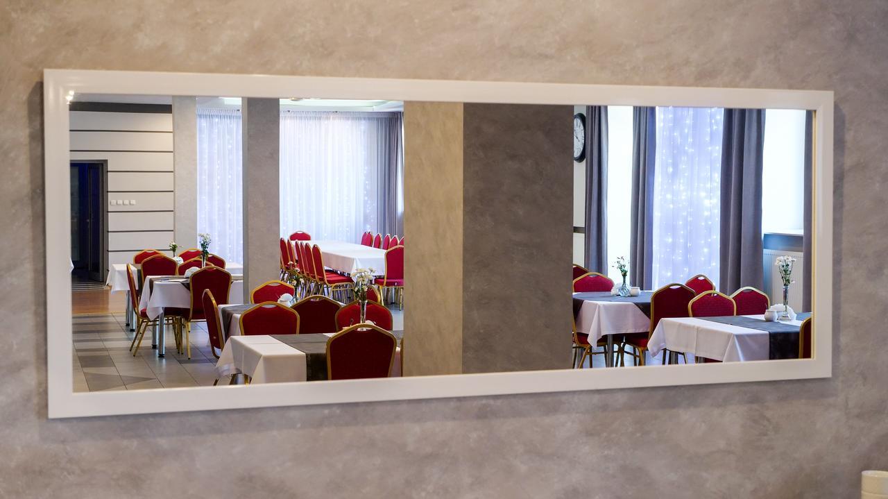 Hotel Duet Chelm Ngoại thất bức ảnh